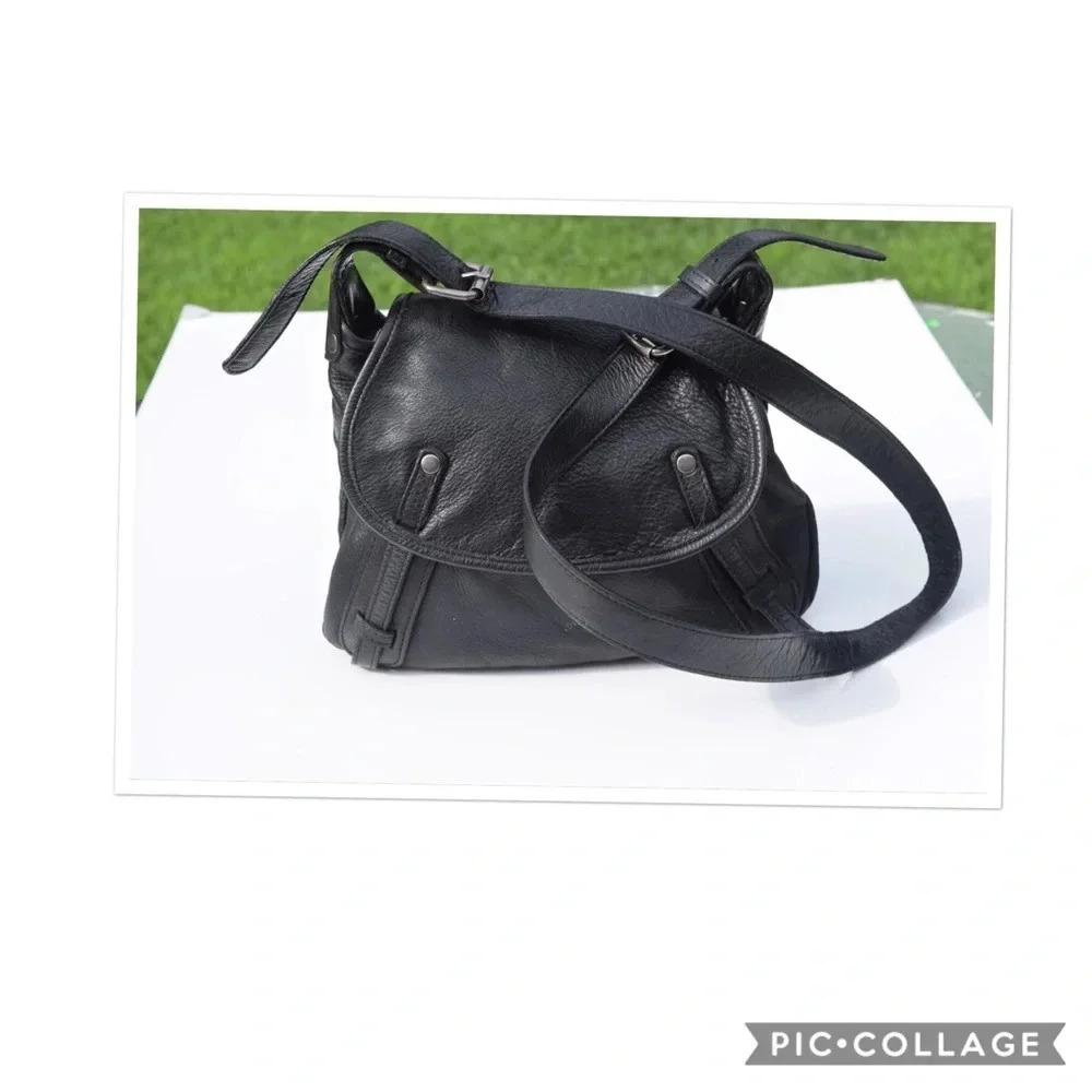 Matt & Ninn cross body bag